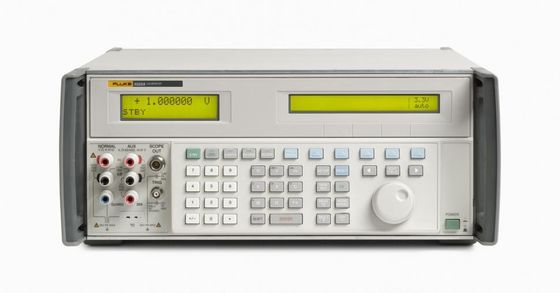 Buy Multifunctional Fluke 5522A Calibrator Practical Stable High Performance online manufacture