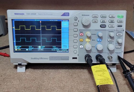 Buy 50 Mhz 2 Ch Digital Phosphor Oscilloscope TBS1052B Tektronix Digital Oscilloscope online manufacture