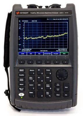 Buy Portable Keysight N9961A FieldFox Handheld Microwave Spectrum Analyzer 44 GHz Durable for Tough Environments online manufacture