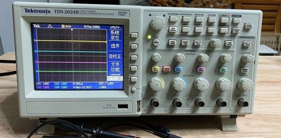 Used Tektronix TDS2024B Multi-Channel 4CH 2GSs 200MHz Color DSO Good Condition