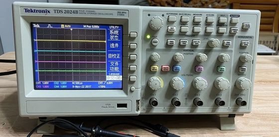 Used Tektronix TDS2024B Multi-Channel 4CH 2GSs 200MHz Color DSO Good Condition