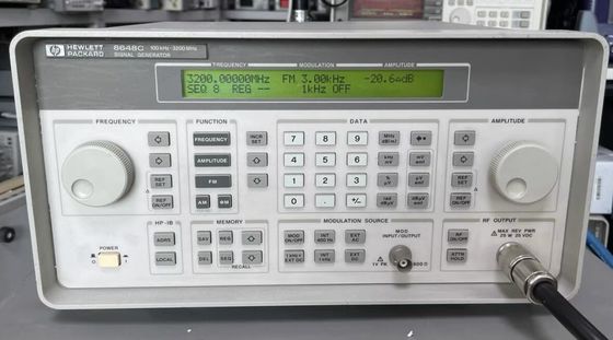 Keysight Agilent 8648C Synthesized Signal Generator 9KHz To 3200 MHz Benchtop/Rackmount
