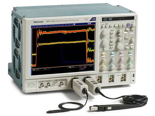 Tektronix DPO7104C Digital Phosphor Oscilloscope 1GHz 4 Ch 10 GS/S For Analyzing Signals