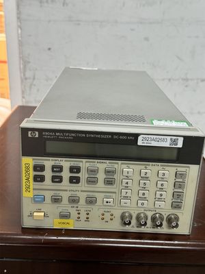 Keysight Agilent 8904A Multifunction Synthesizer 600 kHz OPT 001 002 Tested Functions Max Reading Speed 000 readings/s